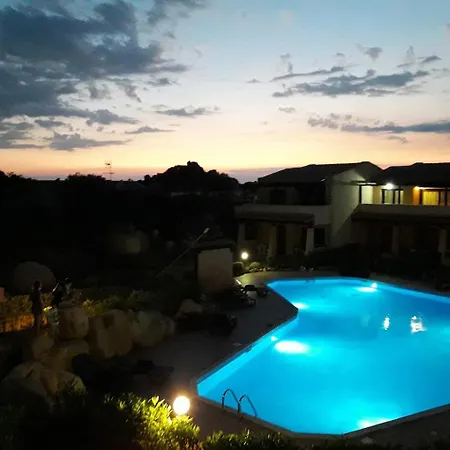 Апартаменты Casa Stella Di Gallura Con Piscina *