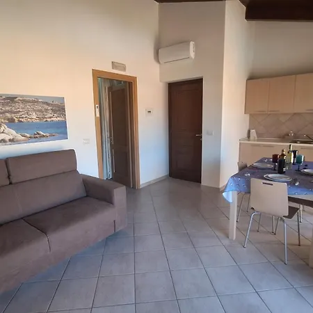Apartment Casa Stella Di Gallura Con Piscina